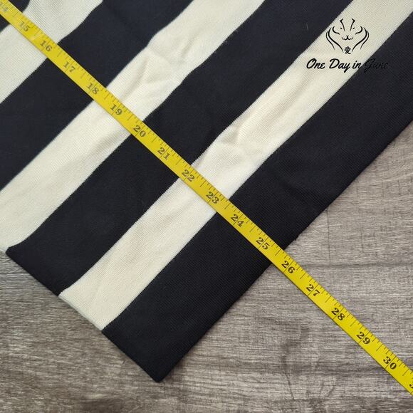 Elle Pull On Pencil Skirt Size XS - Picture 4 of 5